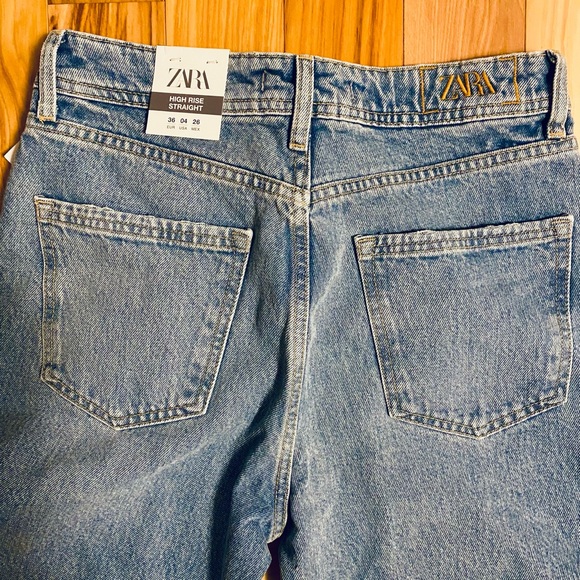 Zara Light Blue Flare Jeans - Picture 5 of 11